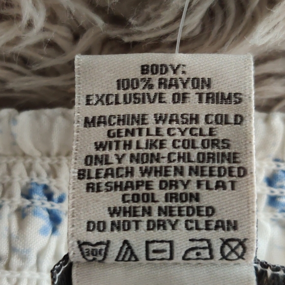 Bottom - Picture 8 of 8